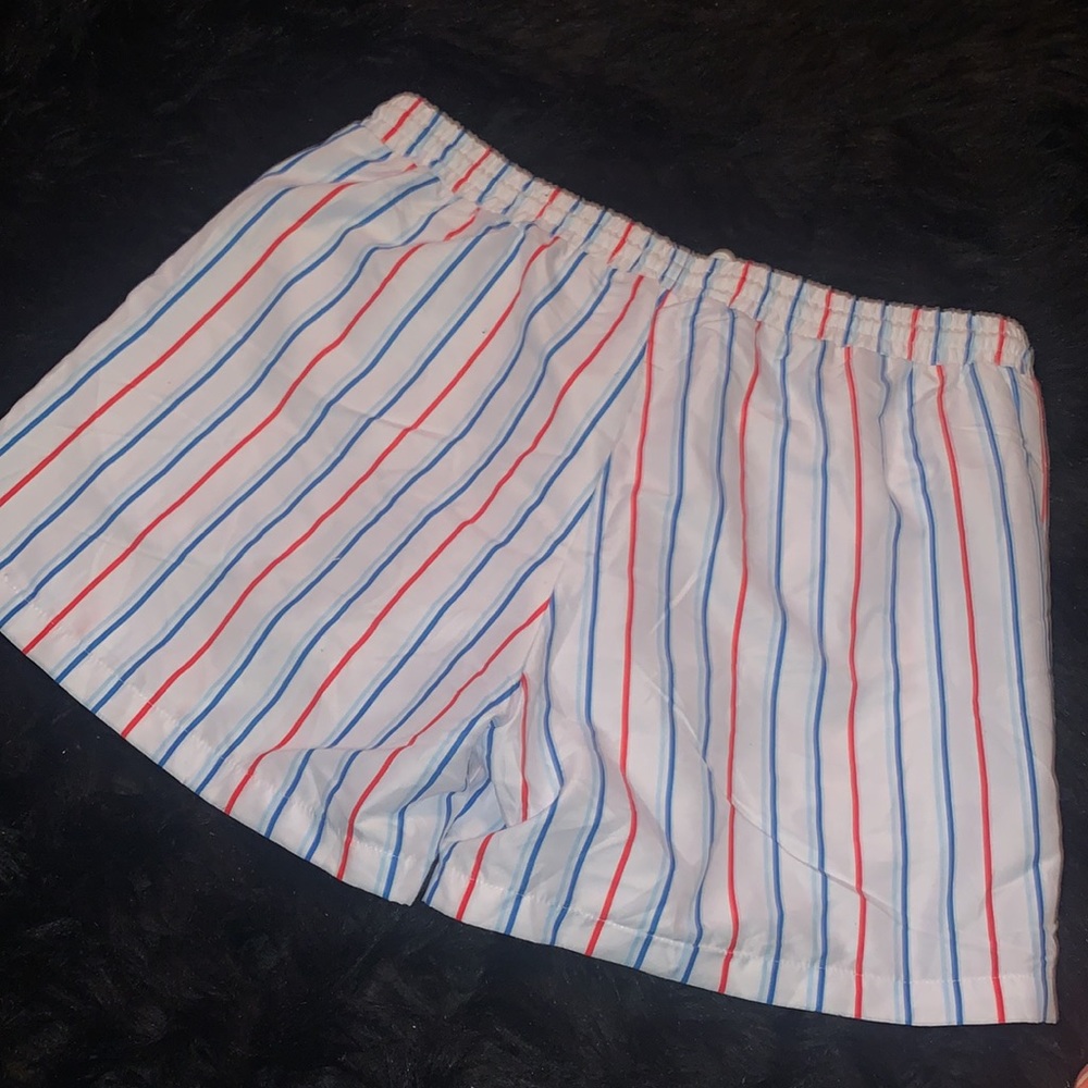 Stripe Trunks 🩳 - Picture 3 of 3